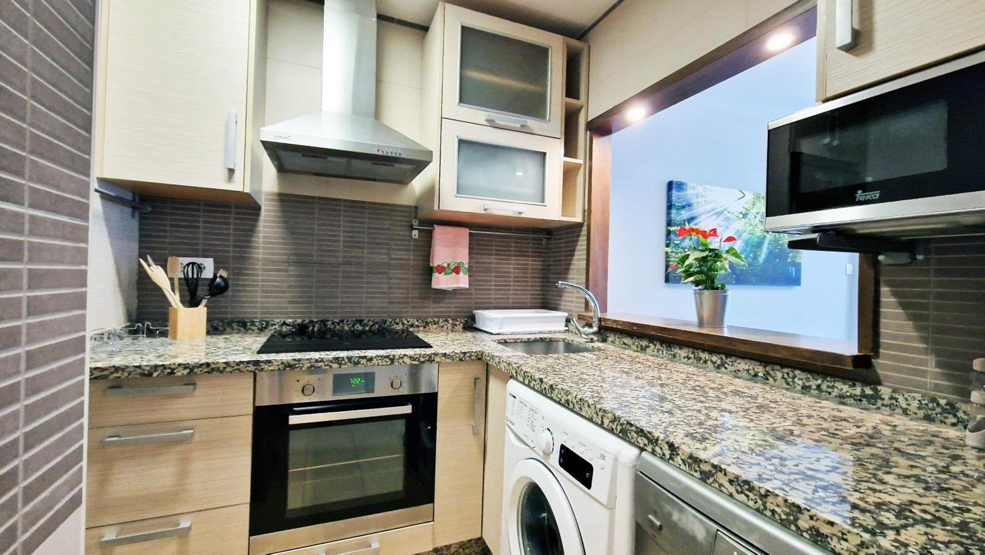 Aa Guest - Sur Sea Views Eco Apartment بينالماذينا المظهر الخارجي الصورة